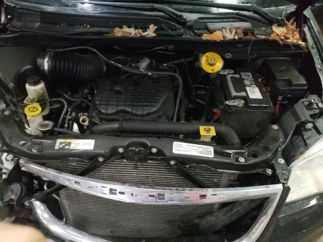 Photo 12 from auction – 2016 CHRYSLER TOWN & COU with VIN 2C4RC1BG2GR213028