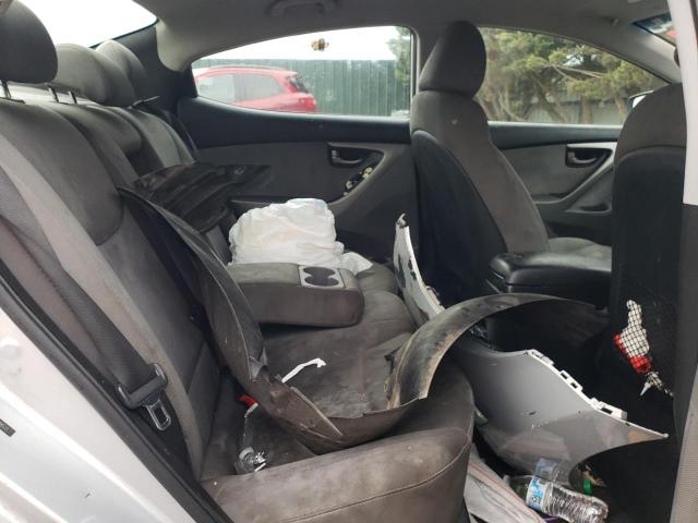 Photo 10 from auction – 2012 HYUNDAI ELANTRA GL with VIN 5NPDH4AEXCH108533