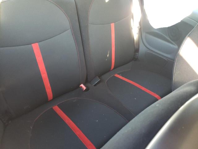 Photo 10 from auction – 2017 FIAT 500 ABARTH with VIN 3C3CFFJH4HT594324