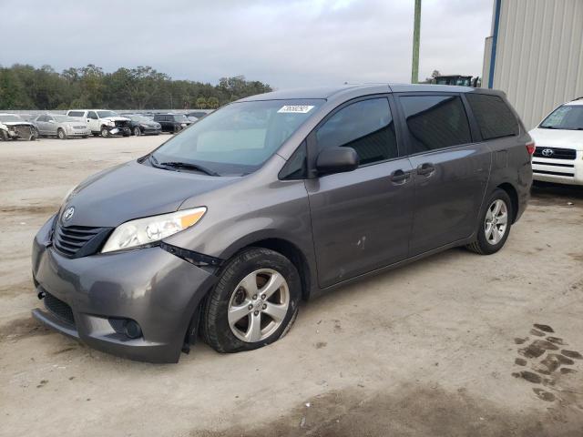 TOYOTA SIENNA 2017 with VIN 5TDZZ3DC9HS824932 - Photo from auction