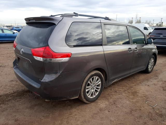 Photo 3 from auction – 2012 TOYOTA SIENNA XLE with VIN 5TDYK3DC6CS218819