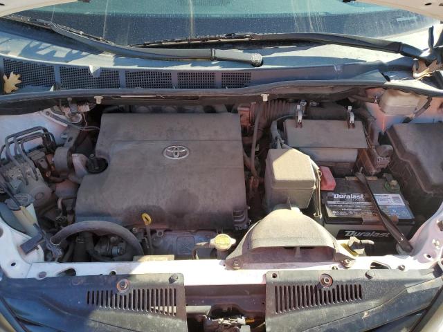 Photo 12 from auction – 2011 TOYOTA SIENNA with VIN 5TDZK3DC4BS026477