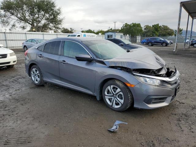 Photo 4 from auction – 2018 HONDA CIVIC LX with VIN 19XFC2E52JE040901