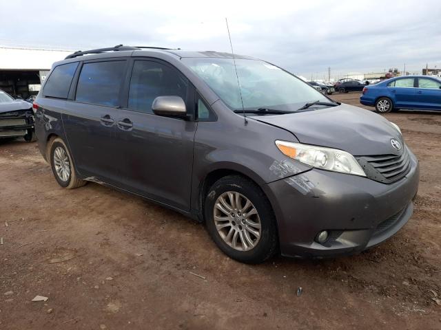 Photo 4 from auction – 2012 TOYOTA SIENNA XLE with VIN 5TDYK3DC6CS218819