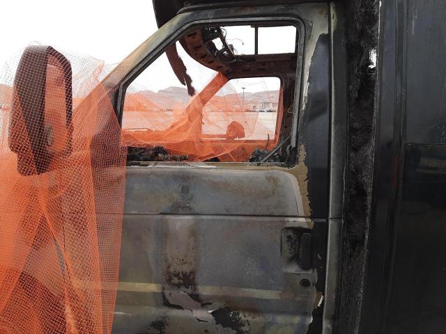 Photo 7 from auction – 2001 FORD ECONOLINE with VIN 1FDWE45F21HB77602