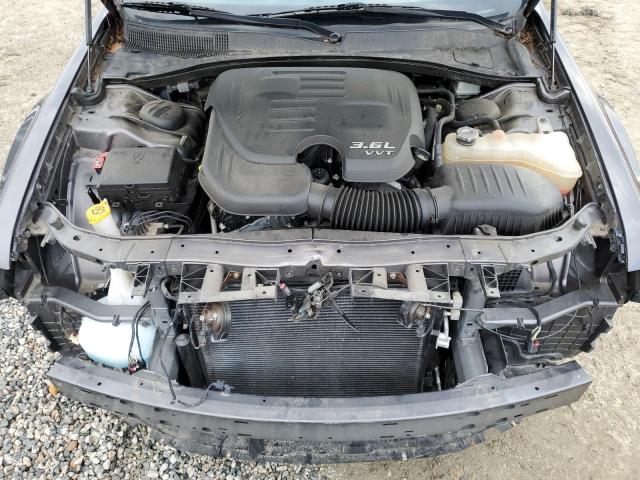 Photo 11 from auction – 2016 CHRYSLER 300 LIMITE with VIN 2C3CCARG5GH145121