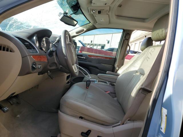Photo 7 from auction – 2016 CHRYSLER TOWN & COU with VIN 2C4RC1CG9GR215423