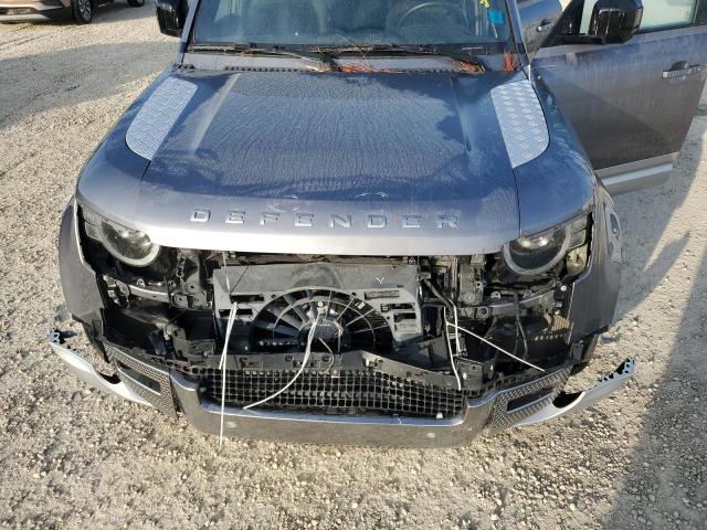 Photo 12 from auction – 2022 LAND ROVER DEFENDER 1 with VIN SALEP7RU2N2083273
