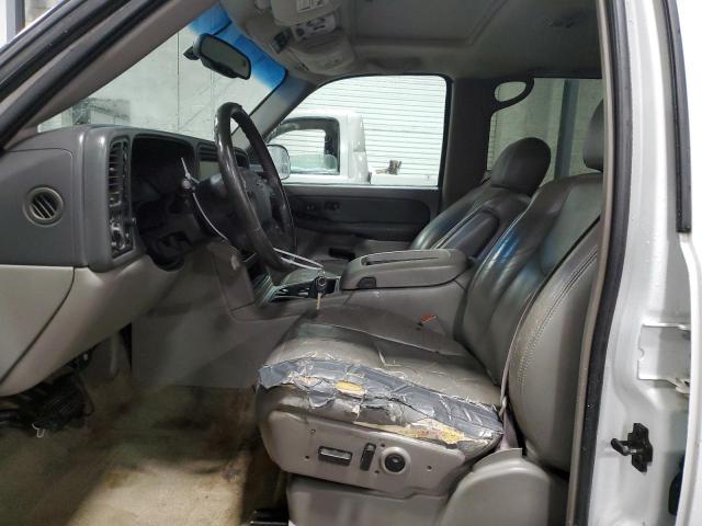 Photo 7 from auction – 2003 CHEVROLET SUBURBAN K with VIN 3GNFK16Z73G331665