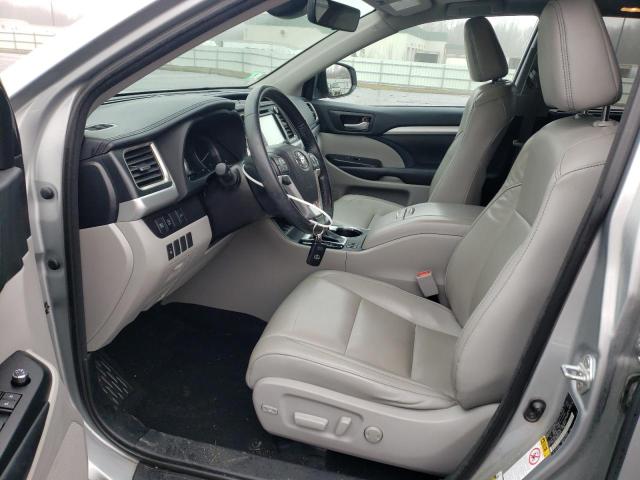 Photo 7 from auction – 2018 TOYOTA HIGHLANDER with VIN 5TDJZRFH6JS539474