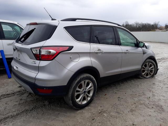 Photo 3 from auction – 2017 FORD ESCAPE SE with VIN 1FMCU9GD0HUC08748