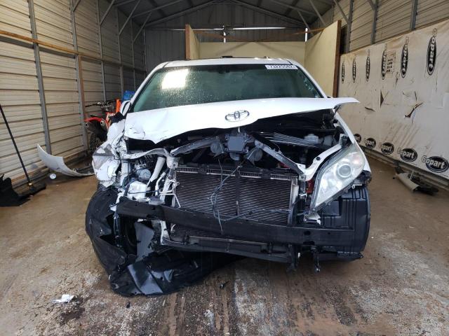Photo 5 from auction – 2011 TOYOTA SIENNA XLE with VIN 5TDYK3DC0BS011289