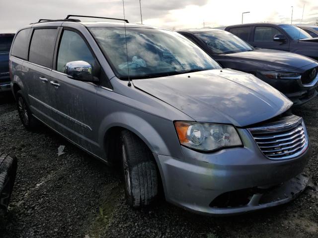 Photo 4 from auction – 2013 CHRYSLER TOWN & COU with VIN 2C4RC1CGXDR769436