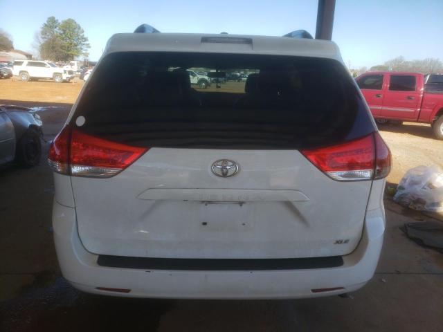 Photo 6 from auction – 2012 TOYOTA SIENNA XLE with VIN 5TDYK3DC9CS219026