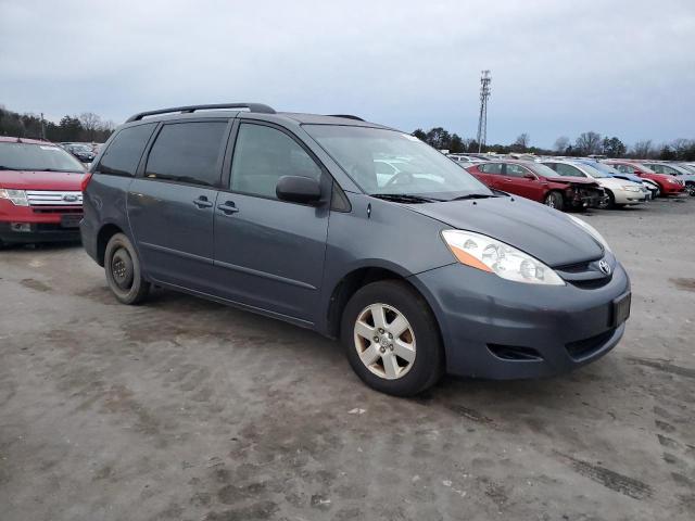 Photo 4 from auction – 2010 TOYOTA SIENNA CE with VIN 5TDKK4CC0AS298595