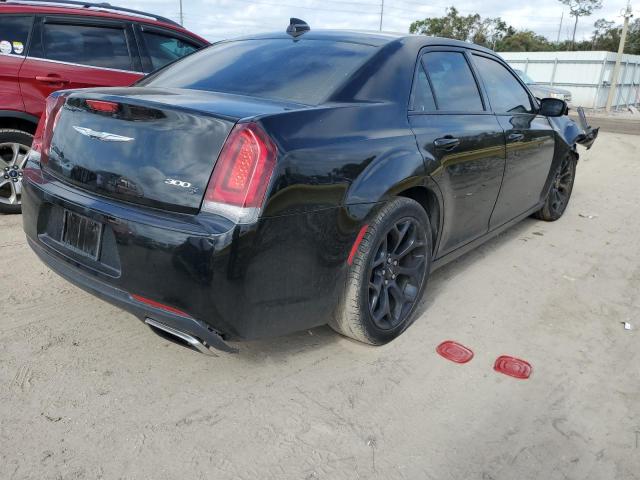 Photo 3 from auction – 2019 CHRYSLER 300 S with VIN 2C3CCABG8KH565961