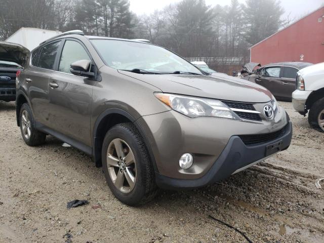Photo 4 from auction – 2015 TOYOTA RAV4 XLE with VIN JTMRFREVXFD156708