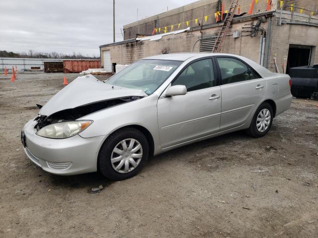 TOYOTA CAMRY LE 2005 with VIN 4T1BE30K05U402111 - Photo from auction