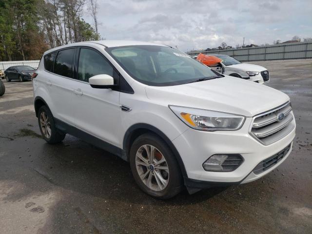 Photo 4 from auction – 2017 FORD ESCAPE SE with VIN 1FMCU0GDXHUE77240