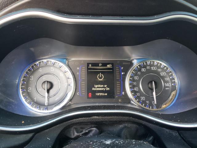 Photo 9 from auction – 2015 CHRYSLER 200 LIMITE with VIN 1C3CCCABXFN687154