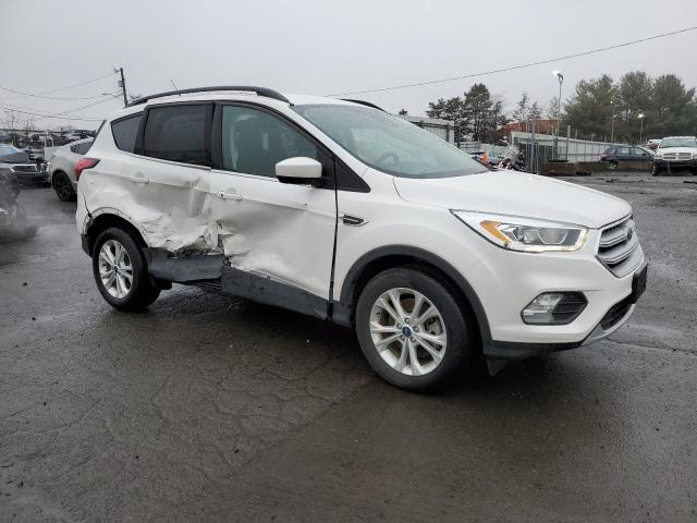 Photo 4 from auction – 2019 FORD ESCAPE SEL with VIN 1FMCU9HD2KUA83791