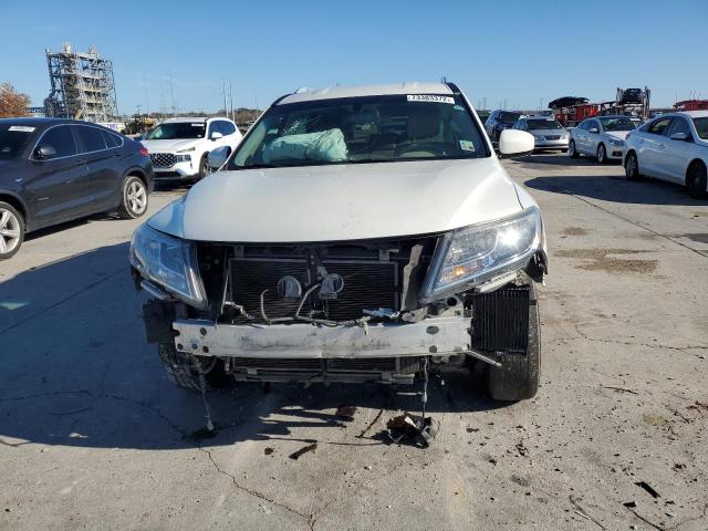 Photo 5 from auction – 2015 NISSAN PATHFINDER with VIN 5N1AR2MN4FC659147