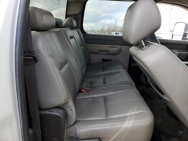 Photo 10 from auction – 2012 GMC SIERRA K35 with VIN 1GT422C87CF235361