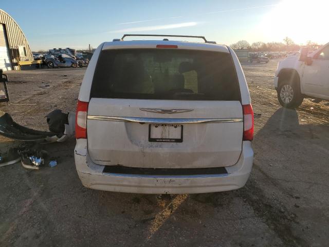 Photo 6 from auction – 2015 CHRYSLER TOWN & COU with VIN 2C4RC1AG9FR677465