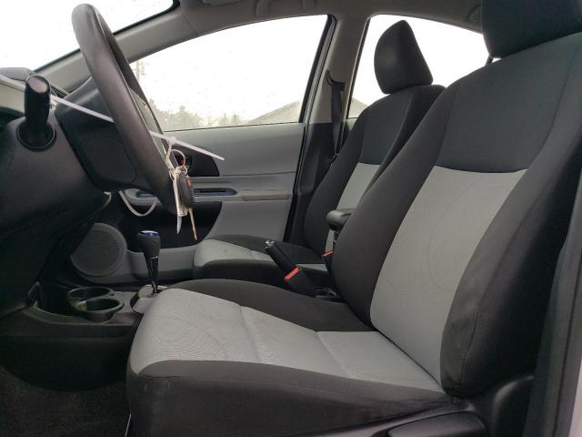 Photo 7 from auction – 2013 TOYOTA PRIUS C with VIN JTDKDTB3XD1538016
