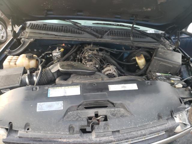 Photo 11 from auction – 2000 CHEVROLET SILVERADO with VIN 2GCEC19V7Y1404043