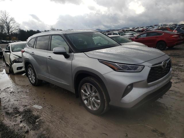 صورة رقم 4 من المزاد - 2023 TOYOTA HIGHLANDER مع VIN 5TDKDRBH2PS007575