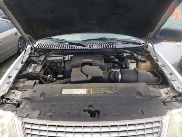 Photo 12 from auction – 2004 FORD EXPEDITION with VIN 1FMFU17L94LB83225