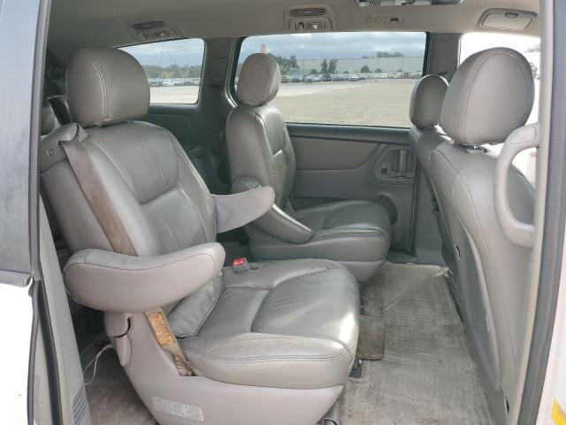 Photo 11 from auction – 2005 TOYOTA SIENNA with VIN 5TDZA22C45S380682