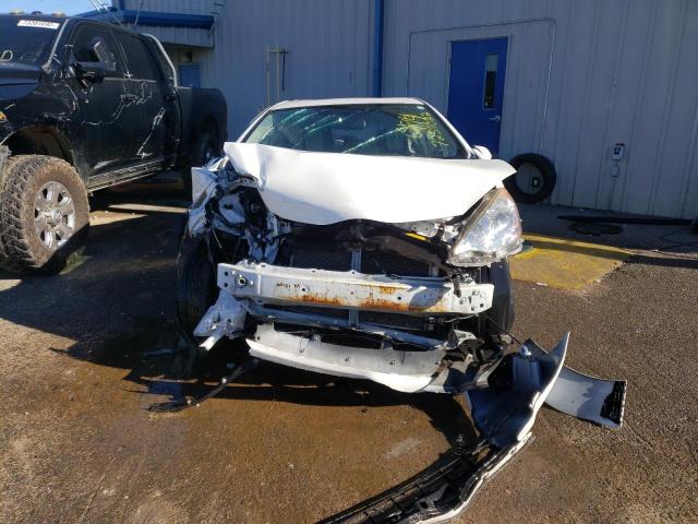 Photo 5 from auction – 2014 TOYOTA PRIUS C with VIN JTDKDTB31E1563906
