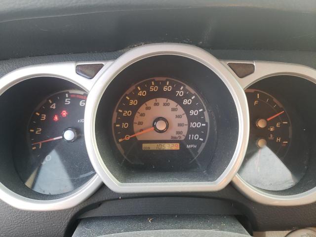 Photo 9 from auction – 2004 TOYOTA 4RUNNER SR with VIN JTEBT14R140032648