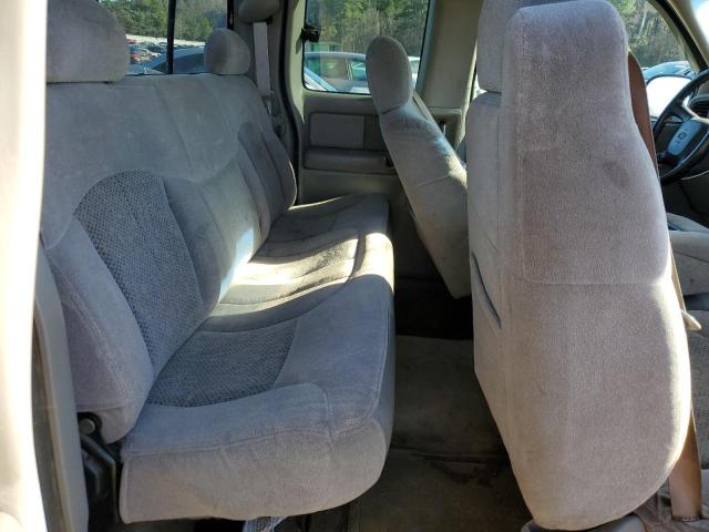Photo 10 from auction – 2000 CHEVROLET SILVERADO with VIN 1GCEC19TXYZ310552