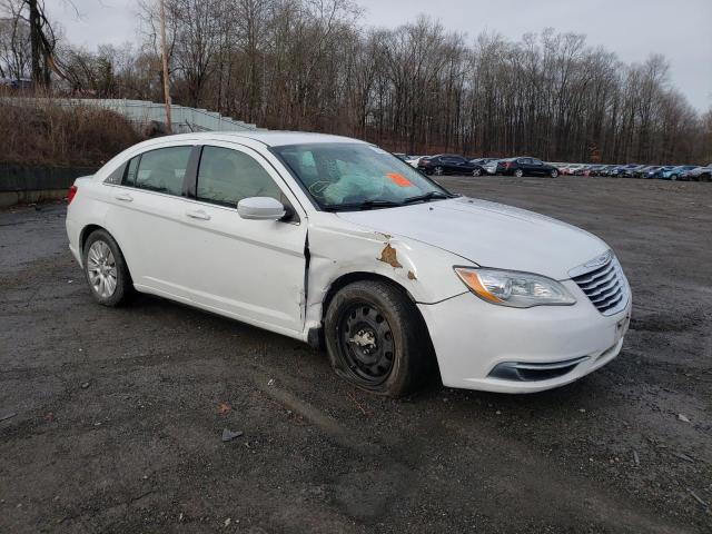 Photo 4 from auction – 2014 CHRYSLER 200 LX with VIN 1C3CCBAB1EN122302