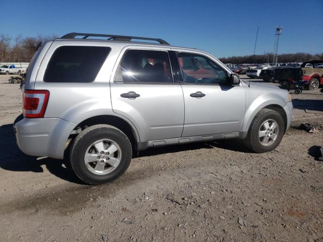 Photo 3 from auction – 2010 FORD ESCAPE XLT with VIN 1FMCU0DG0AKD19344