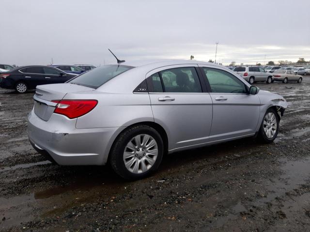Photo 3 from auction – 2012 CHRYSLER 200 LX with VIN 1C3CCBAB9CN295563