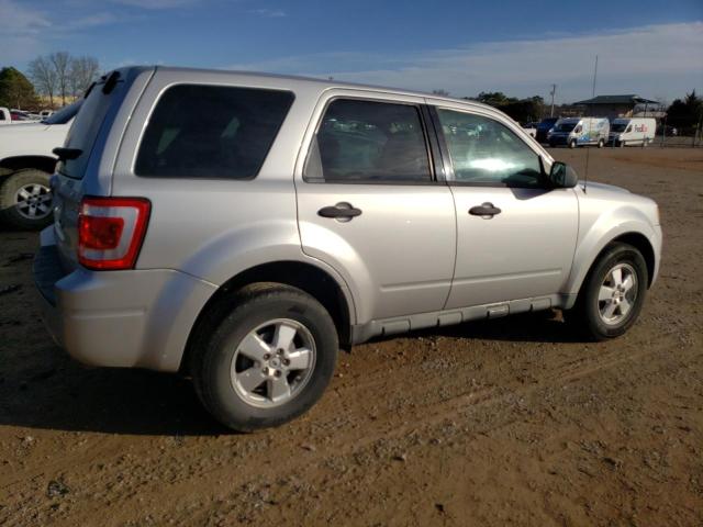Photo 3 from auction – 2010 FORD ESCAPE XLS with VIN 1FMCU0C79AKA43120