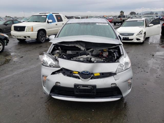 Photo 5 from auction – 2014 TOYOTA PRIUS with VIN JTDKN3DU8E0389888