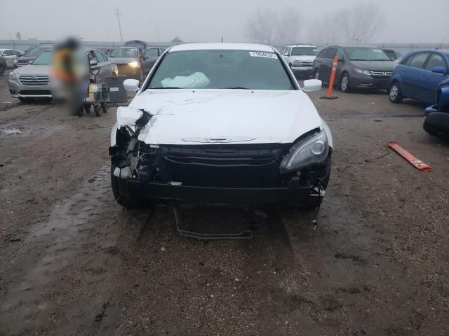 Photo 5 from auction – 2013 CHRYSLER 200 TOURIN with VIN 1C3CCBBG2DN751527