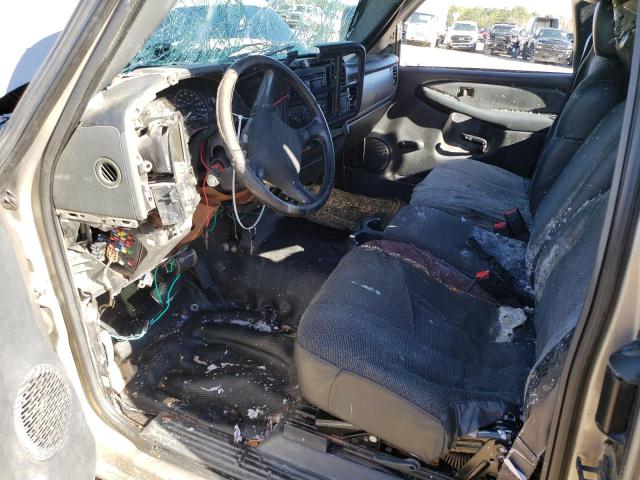 Photo 7 from auction – 2002 CHEVROLET SILVERADO with VIN 1GCHC29U22E250096