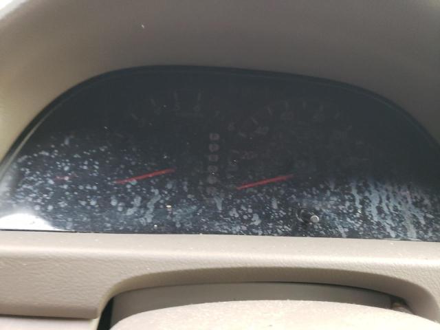 Photo 9 from auction – 2005 TOYOTA CAMRY LE with VIN 4T1BE30K75U010551