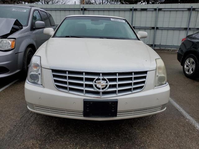 Photo 5 from auction – 2008 CADILLAC DTS with VIN 1G6KD57Y88U135935