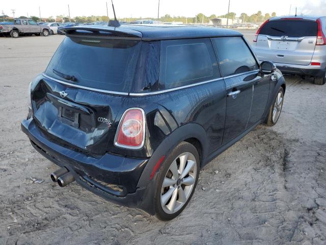 Photo 3 from auction – 2013 MINI COOPER S with VIN WMWSV3C50DT478195