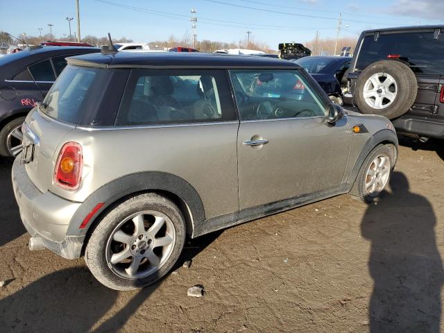 Photo 3 from auction – 2007 MINI COOPER with VIN WMWMF33567TT51574