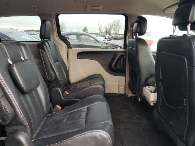 Photo 11 from auction – 2014 CHRYSLER TOWN & COU with VIN 2C4RC1BG9ER444960