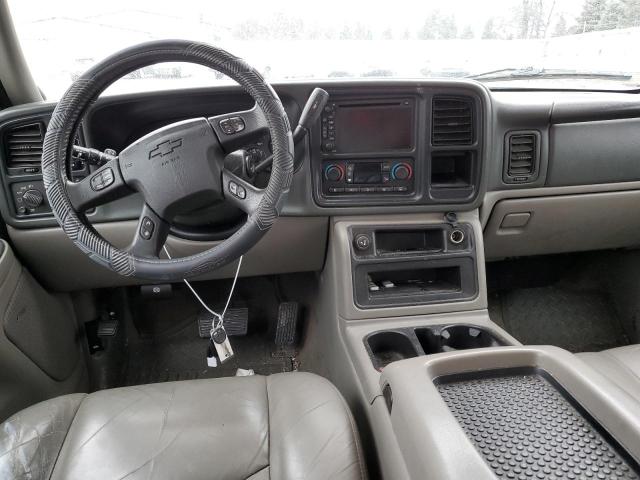 Photo 8 from auction – 2005 CHEVROLET AVALANCHE with VIN 3GNEK12Z75G200143