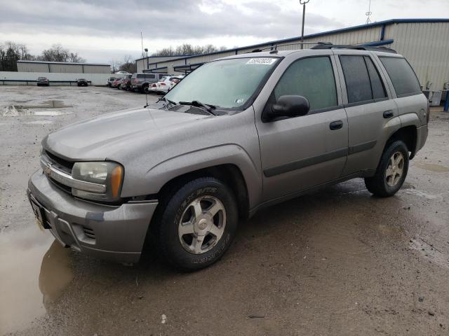 CHEVROLET TRAILBLAZE 2005 with VIN 1GNDT13S452278138 - Photo from auction